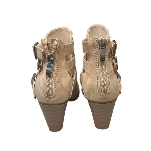 Forever Women's 3 Buckle Ankle Boots, Camila-62, Rose Gold, Block Heel , size 5M - Picture 5 of 7